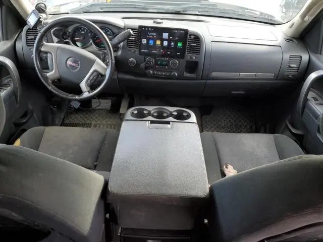 2011 GMC SIERRA K2500 SLE  