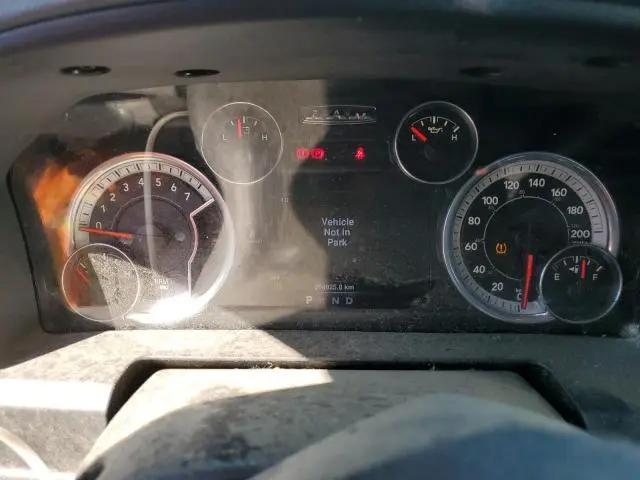 2016 RAM 1500 SLT  