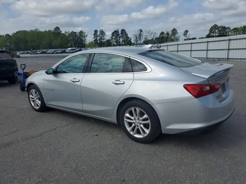 2017 CHEVROLET MALIBU LT  