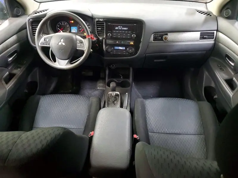 2014 MITSUBISHI OUTLANDER ES  
