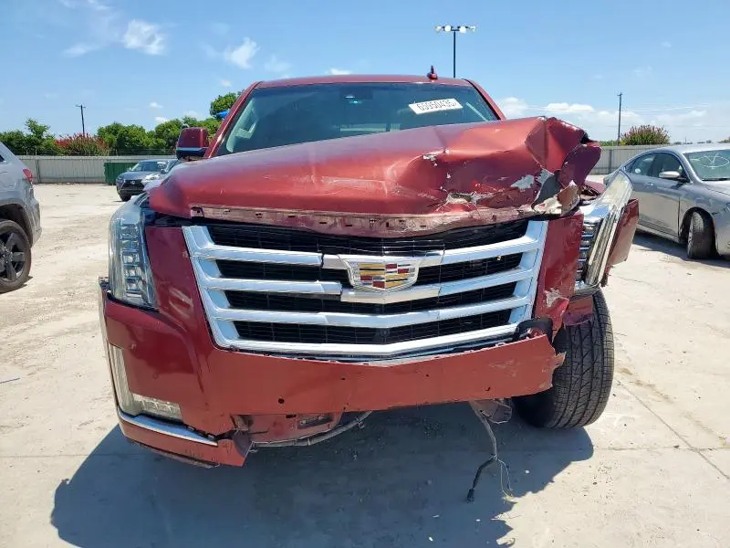 2016 CADILLAC ESCALADE LUXURY  