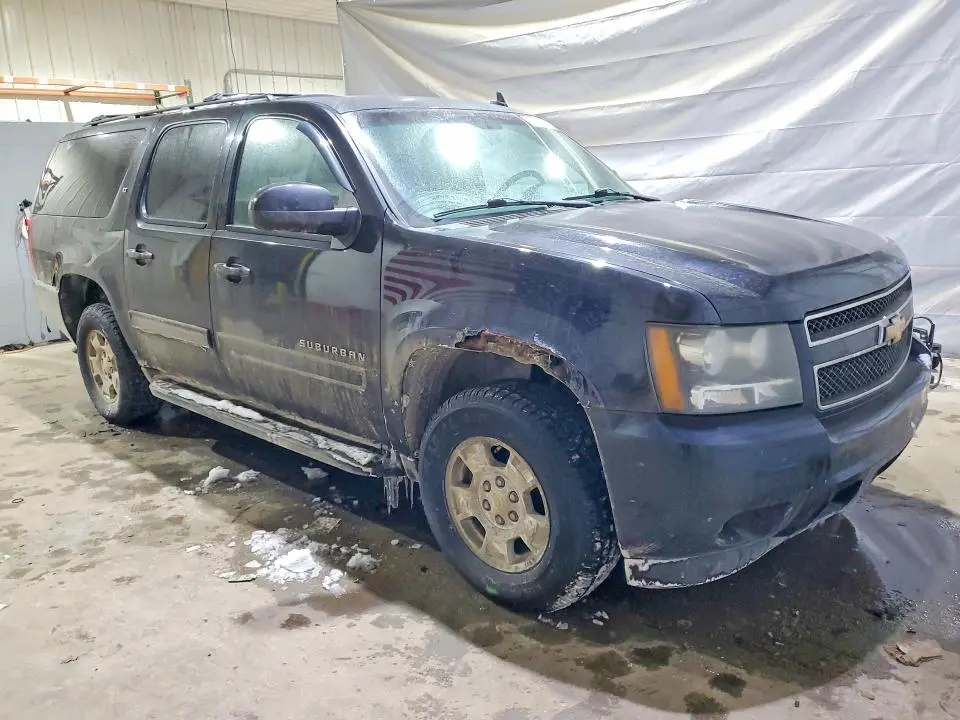 2011 CHEVROLET SUBURBAN K1500 LT  
