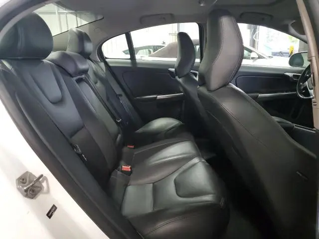 2016 VOLVO S60 PREMIER  