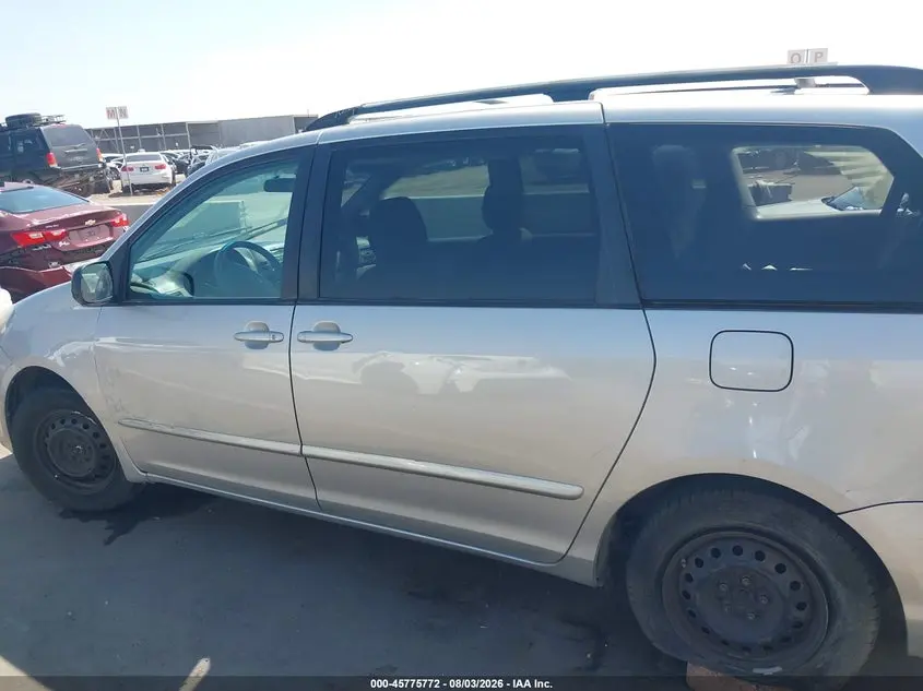 2010 TOYOTA SIENNA CE/LE