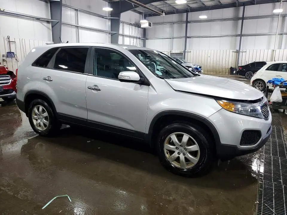 2012 KIA SORENTO LX  