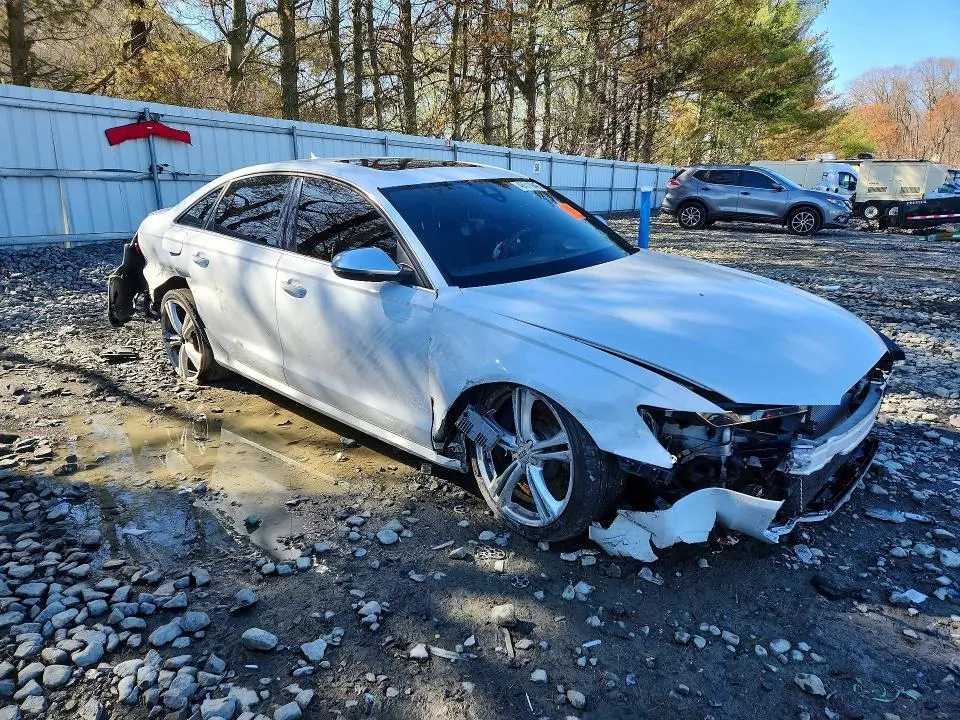 2013 AUDI S6   