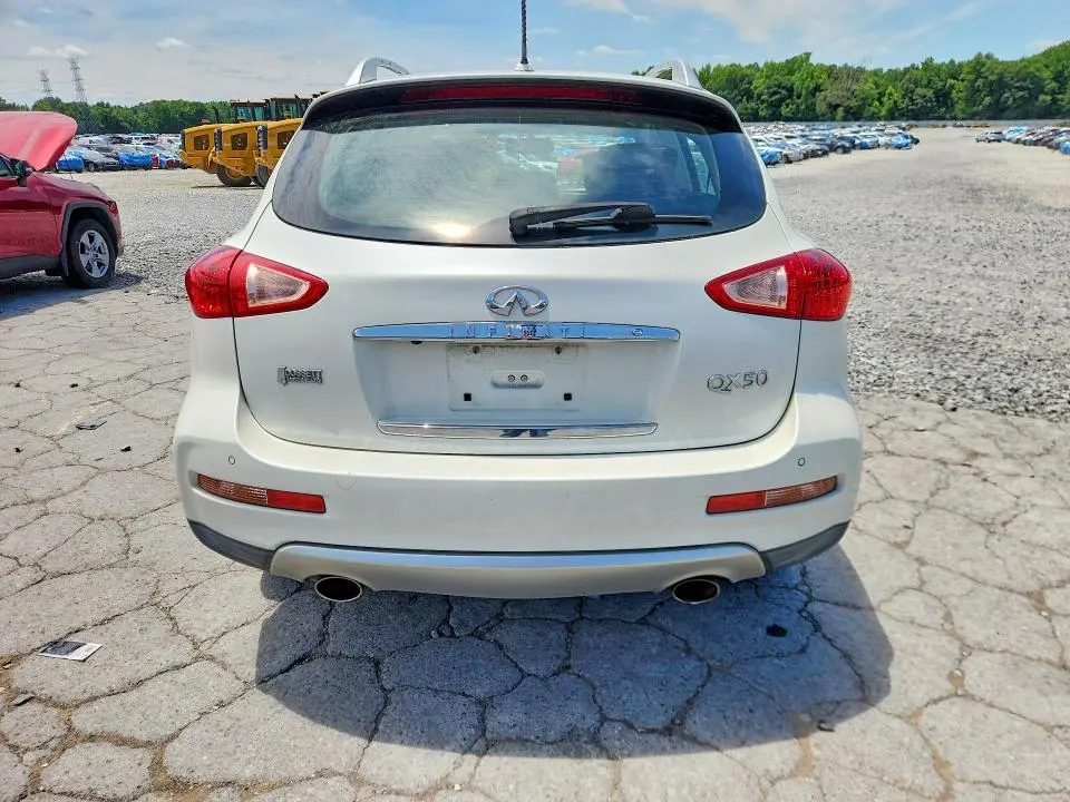 2017 INFINITI QX50 BASE  