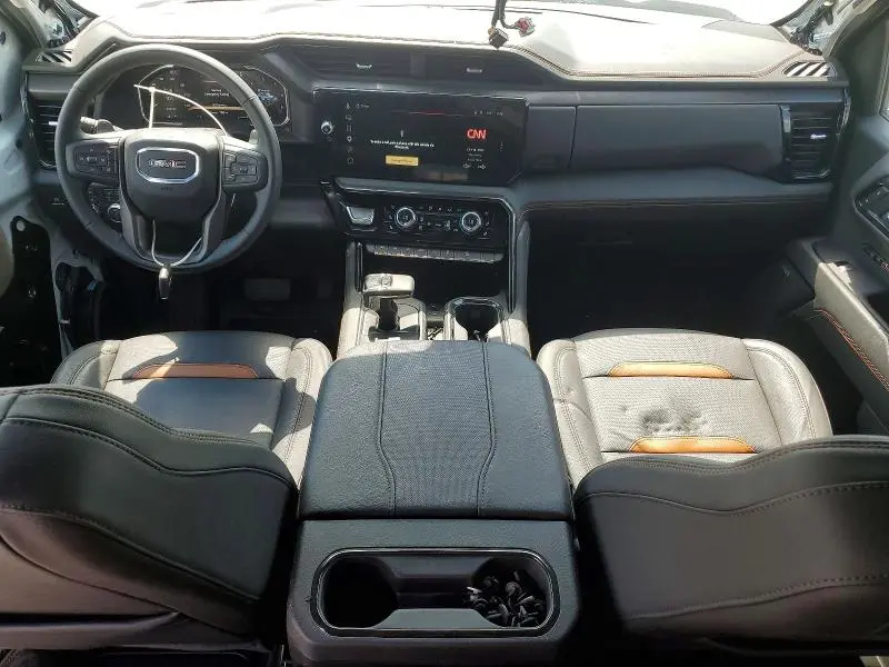 2026 GMC SIERRA K1500 AT4  
