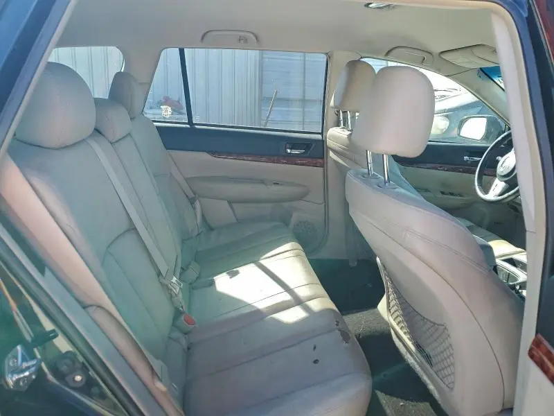 2011 SUBARU OUTBACK 2.5I PREMIUM  