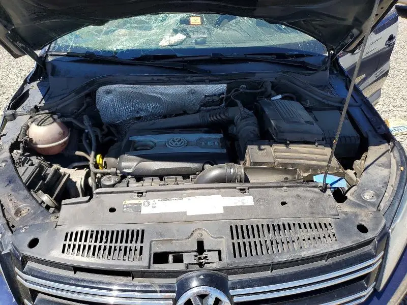 2016 VOLKSWAGEN TIGUAN S  