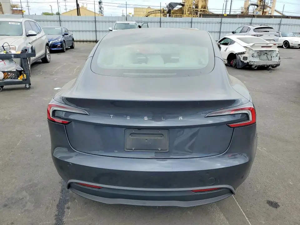 2025 TESLA MODEL 3   
