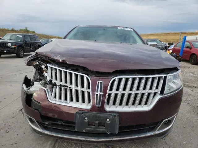 2011 LINCOLN MKZ   