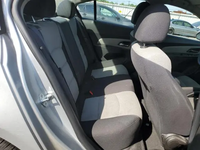 2015 CHEVROLET CRUZE LS  