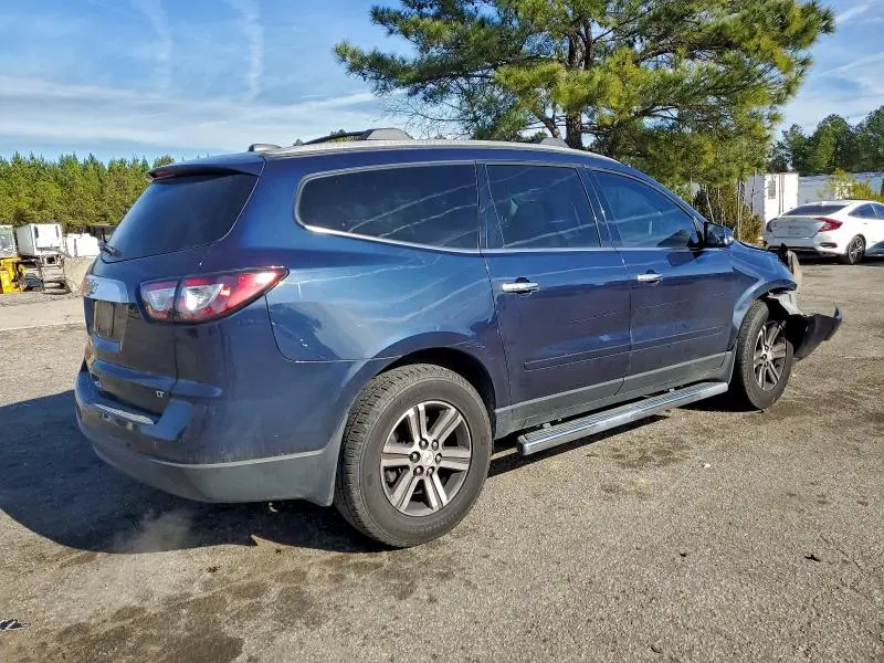2017 CHEVROLET TRAVERSE LT  