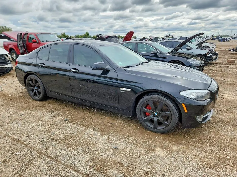 2012 BMW 550 XI  