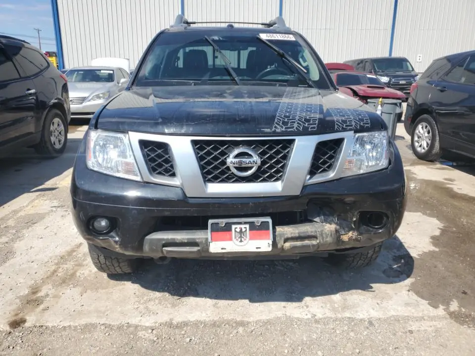 2017 NISSAN FRONTIER PRO-4X  