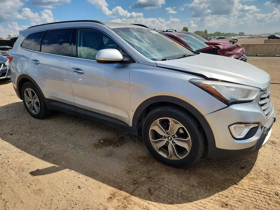 2016 HYUNDAI SANTA FE SE  
