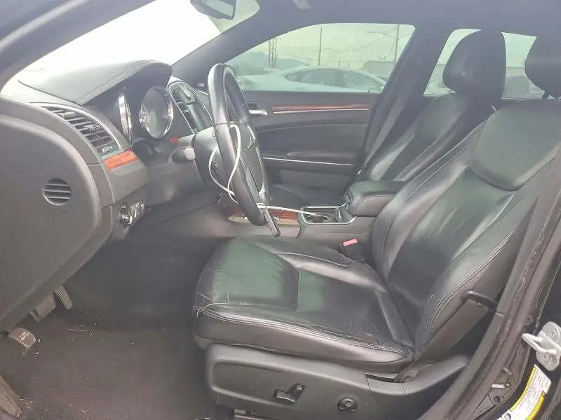 2012 CHRYSLER 300 LIMITED  