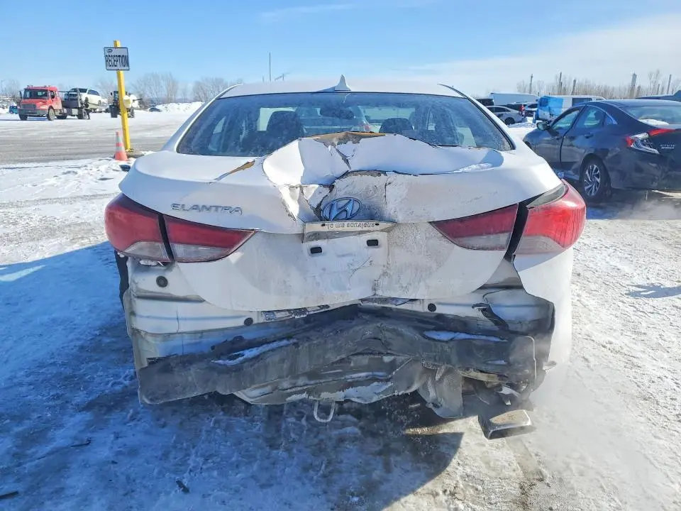 2015 HYUNDAI ELANTRA   