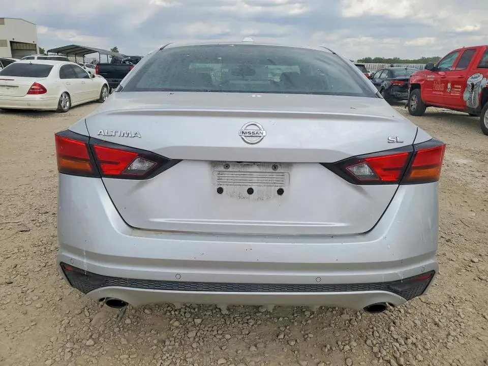 2019 NISSAN ALTIMA SL  