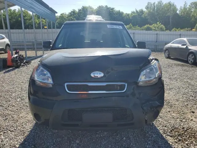 2011 KIA SOUL +  