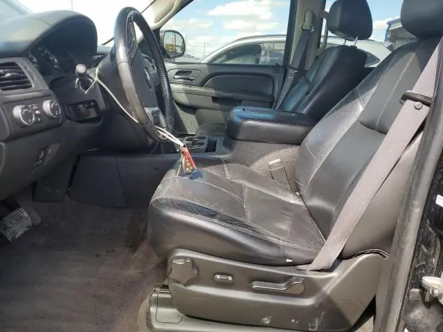 2011 CHEVROLET TAHOE K1500 LT  