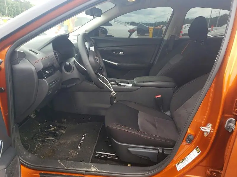 2025 NISSAN SENTRA SR  