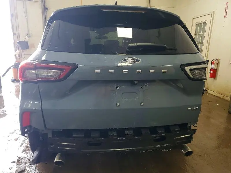 2024 FORD ESCAPE ST LINE  