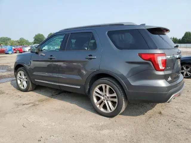 2017 FORD EXPLORER XLT  