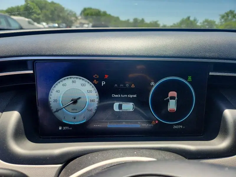 2023 HYUNDAI TUCSON SEL  