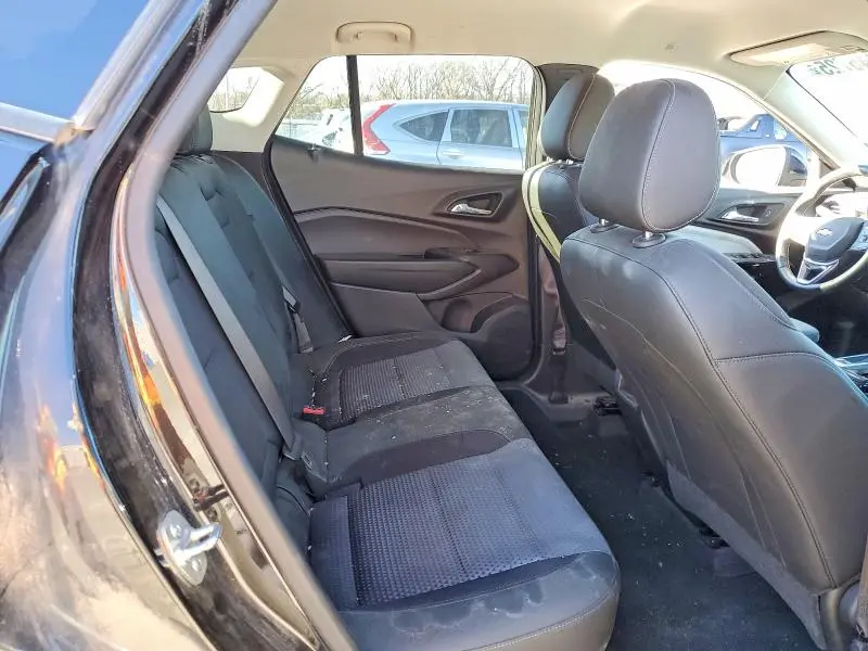 2025 CHEVROLET TRAX 1LT  