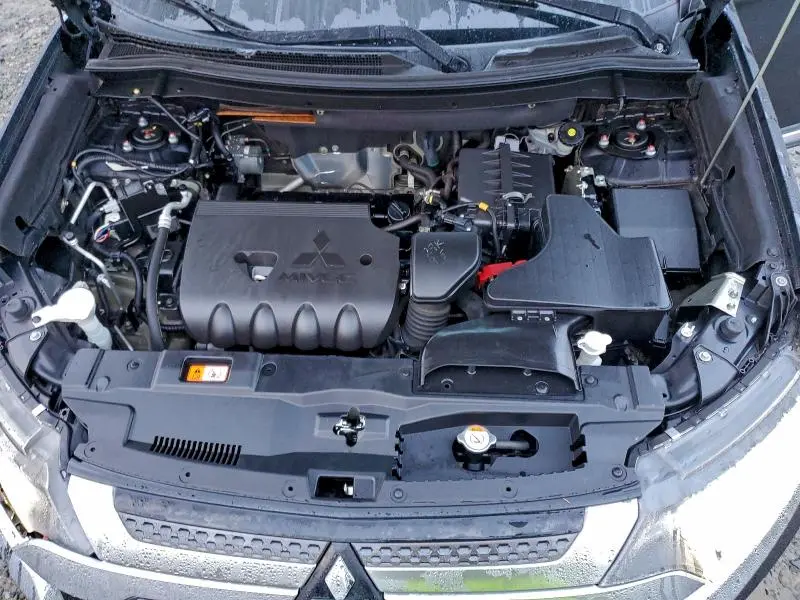 2019 MITSUBISHI OUTLANDER SE  