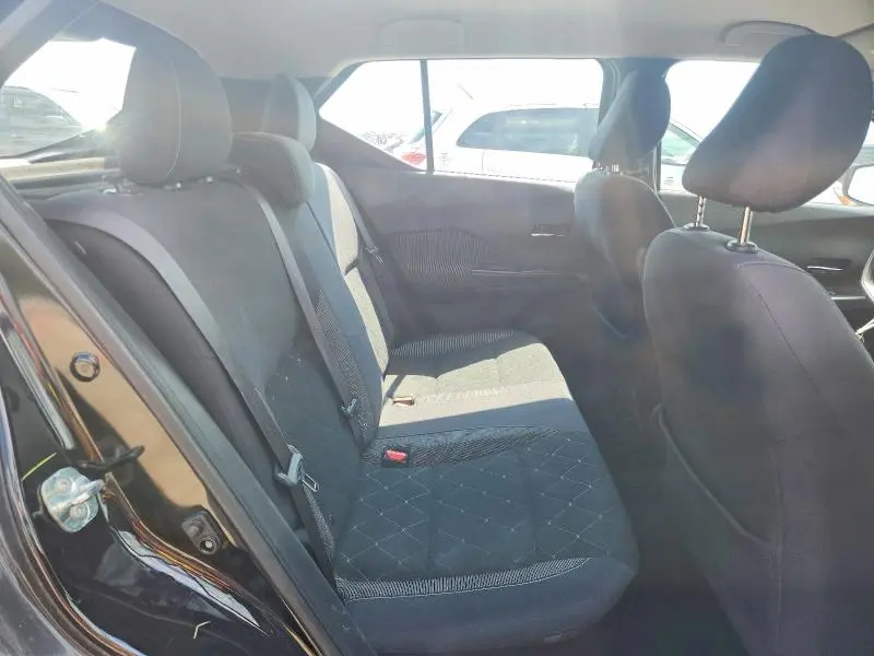 2019 NISSAN KICKS SV  