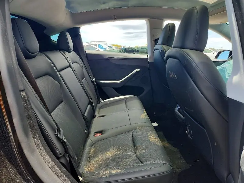 2026 TESLA MODEL Y   