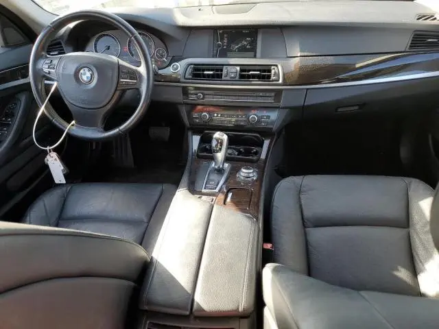 2011 BMW 528 I  