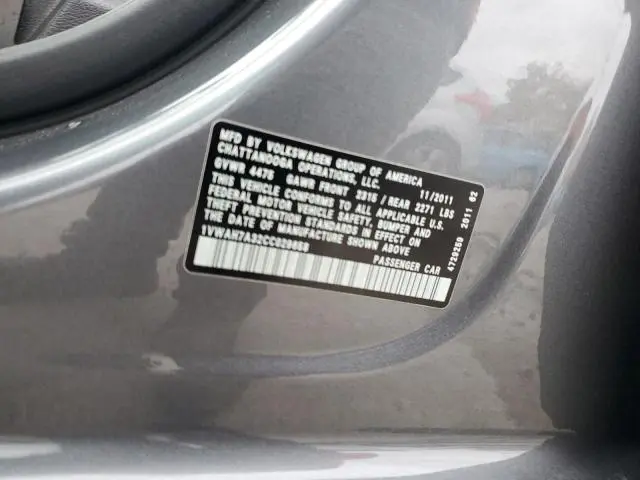 2012 VOLKSWAGEN PASSAT S  