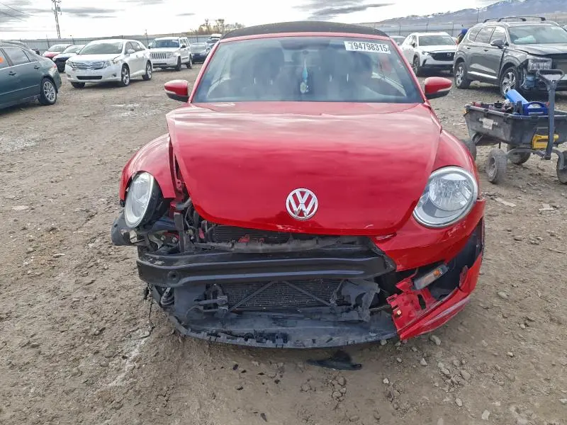 2013 VOLKSWAGEN BEETLE   