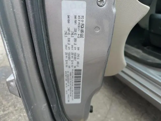 2016 DODGE GRAND CARAVAN SXT  