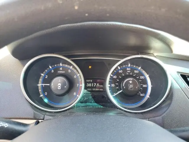 2012 HYUNDAI SONATA GLS  