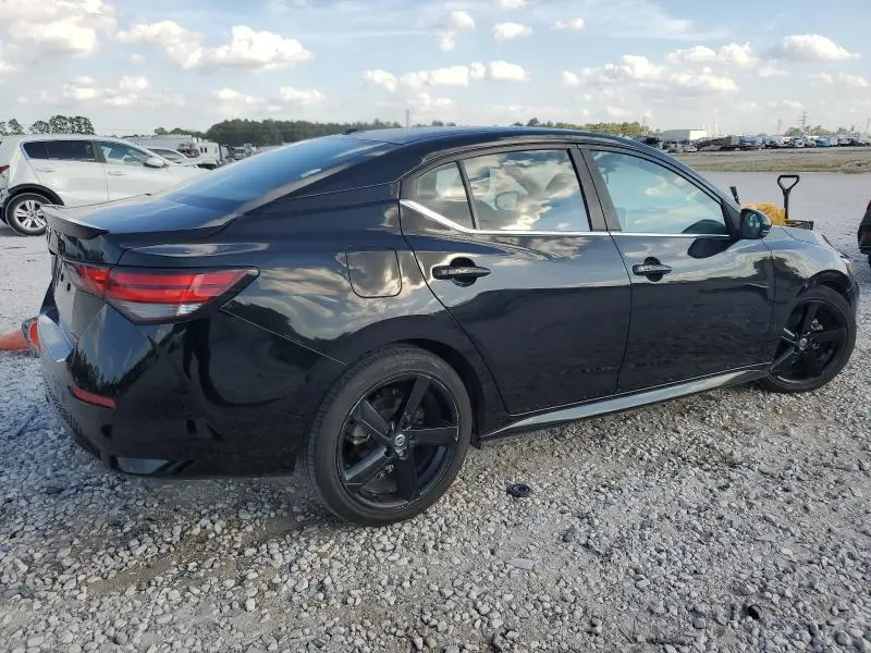 2022 NISSAN SENTRA SR  