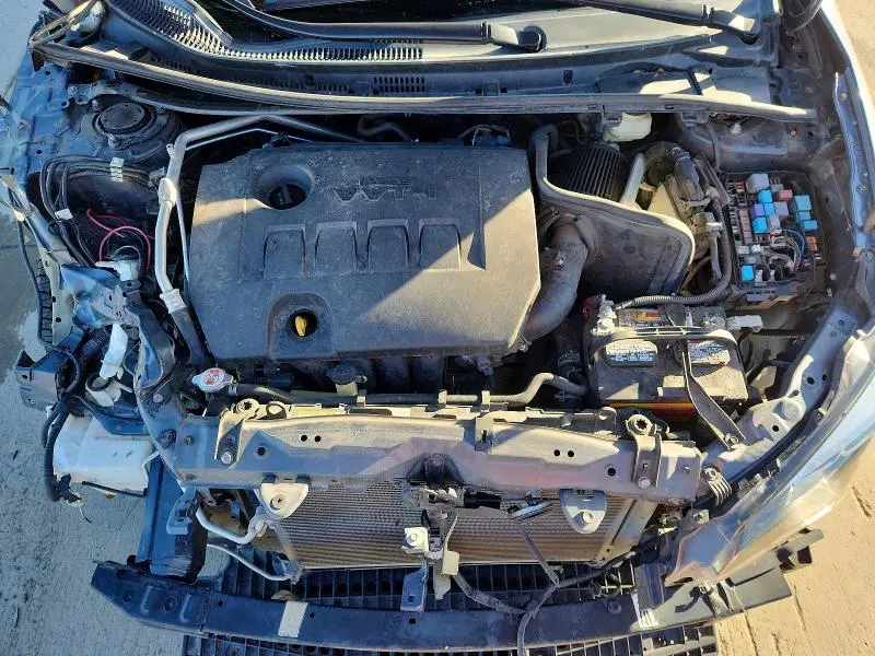 2018 TOYOTA COROLLA SE  