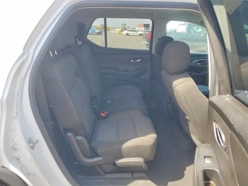 2018 CHEVROLET TRAVERSE LS  
