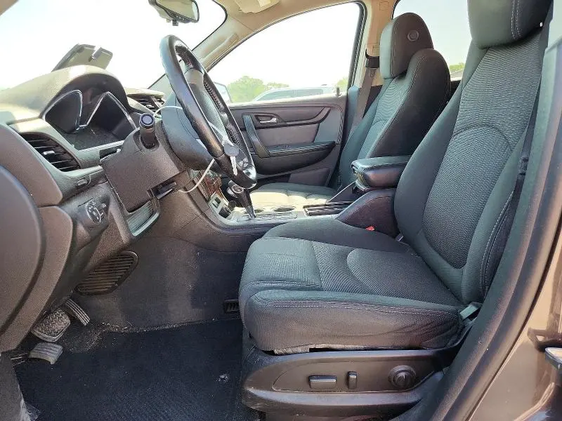 2014 CHEVROLET TRAVERSE LT  