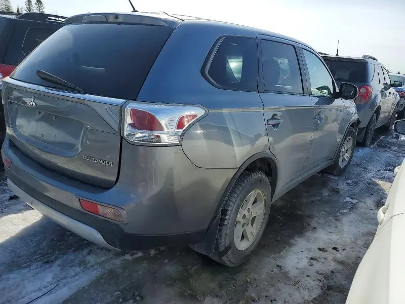 2015 MITSUBISHI OUTLANDER ES  