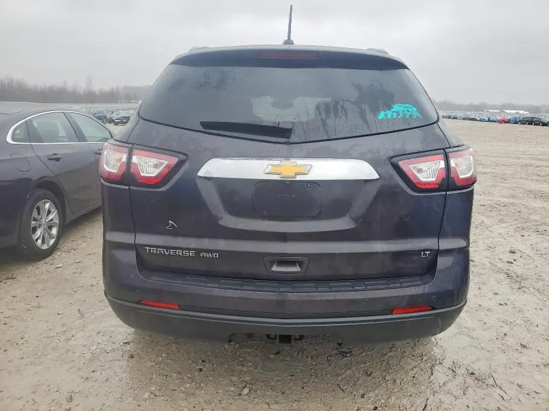 2017 CHEVROLET TRAVERSE LT  