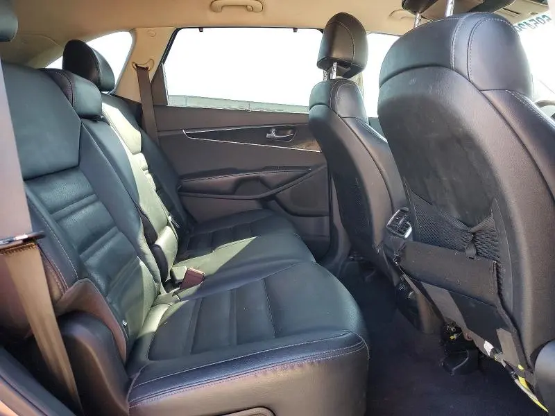 2017 KIA SORENTO EX  