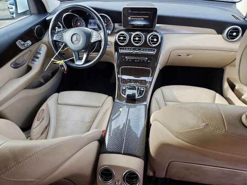 2016 MERCEDES-BENZ GLC 300  