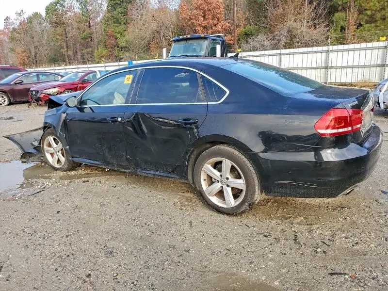 2012 VOLKSWAGEN PASSAT SE  