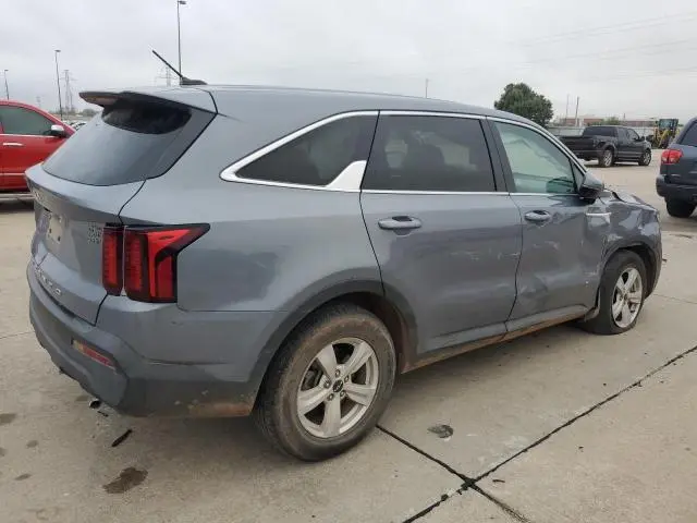 2022 KIA SORENTO LX  