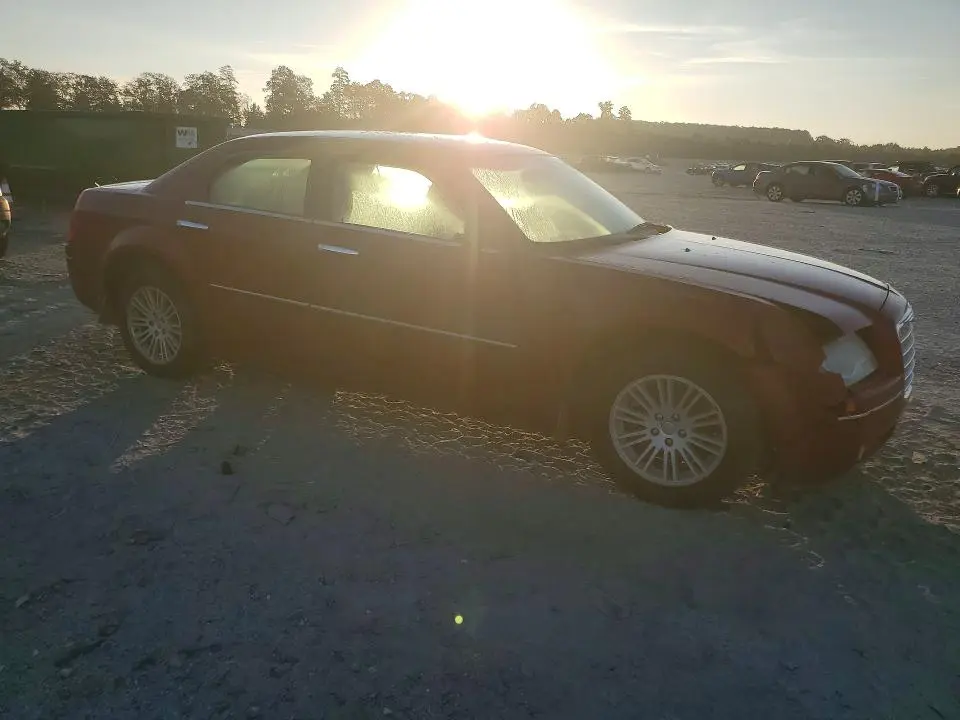 2010 CHRYSLER 300 TOURING  